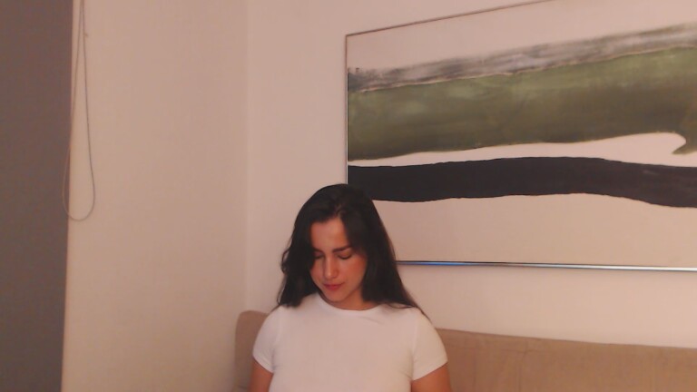 NiaMinogue's Streamate show and profile