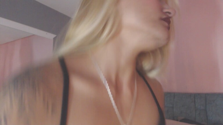 Camila_Cox's Streamate show and profile