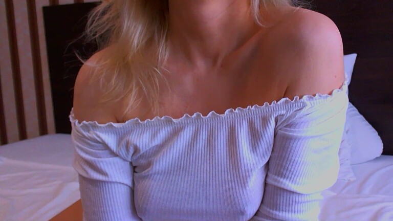 xShineLanax's Streamate show and profile