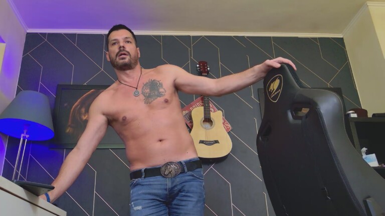 CristianNude's Streamate show and profile