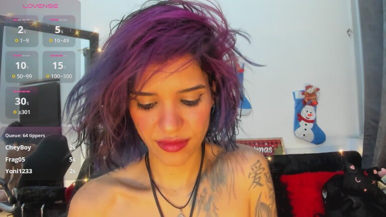 orianaasaenz's Streamate show and profile