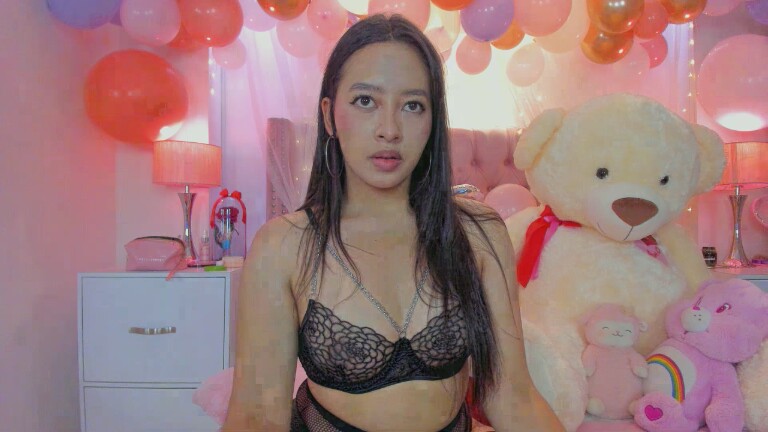 AlexandraWinterr's Streamate show and profile