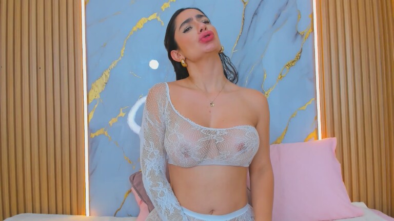 JuliettaFerrat's Streamate show and profile