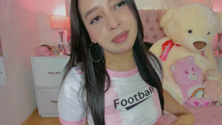 AlexandraWinterr's Streamate show and profile