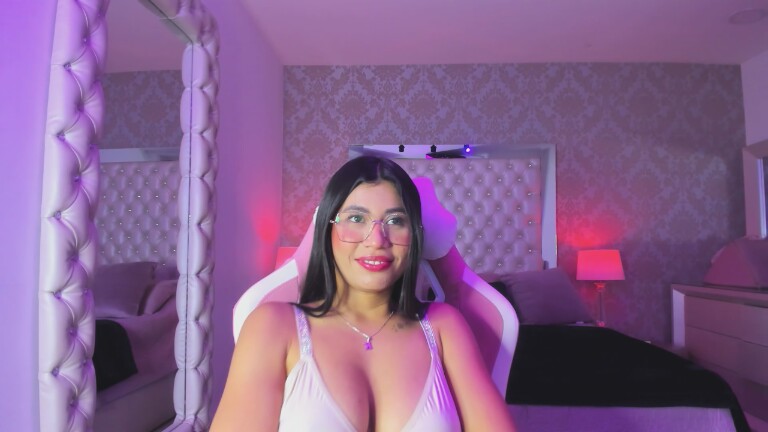 LylaKarl's Streamate show and profile