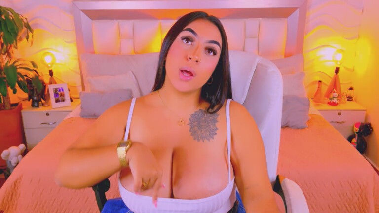 MartinaPiero's Streamate show and profile