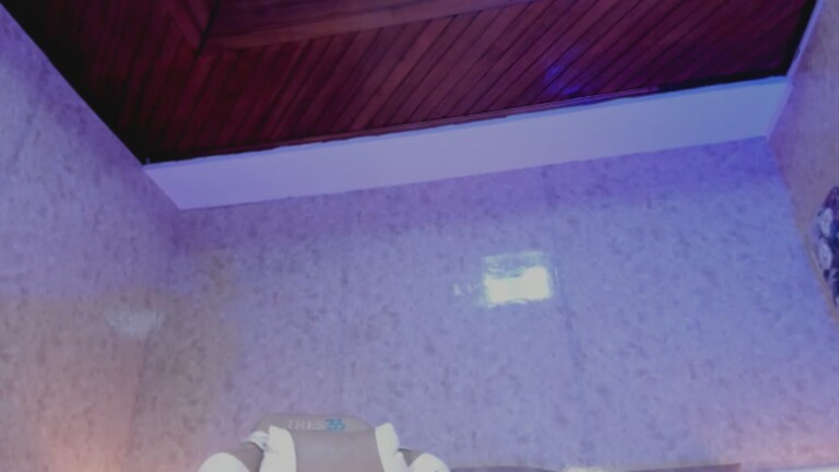 Sloppy_Whitney's Streamate show and profile