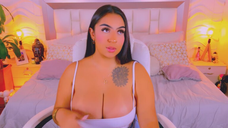 MartinaPiero's Streamate show and profile