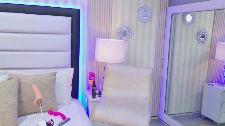 VioletFrostt's Streamate show and profile