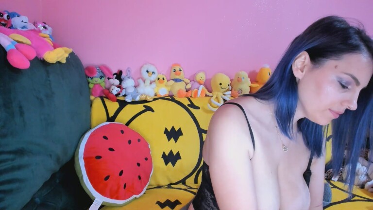 NightGirl92's Streamate show and profile