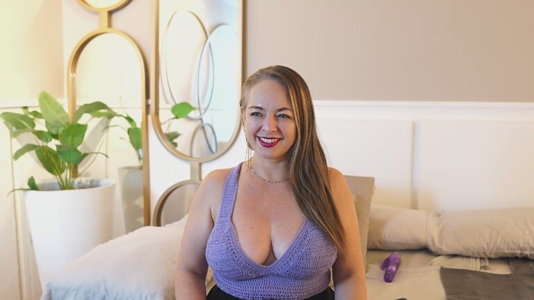 AliceRos's Streamate show and profile