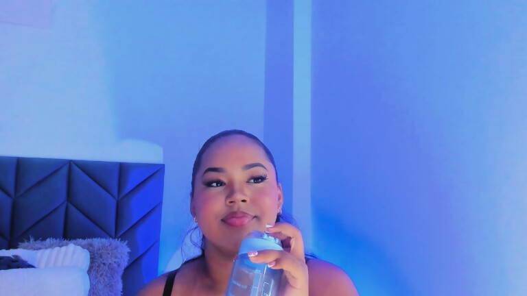 ShanyHazen's Streamate show and profile