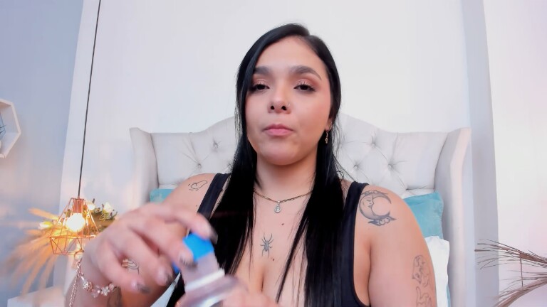 StephanieRamirez's Streamate show and profile