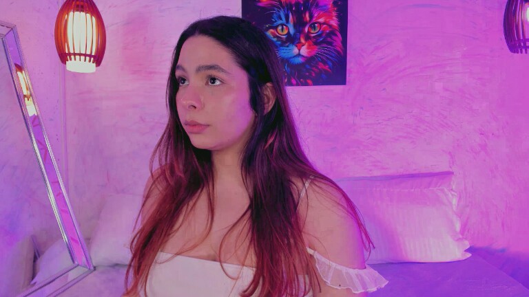 AnnaWhhitte's Streamate show and profile