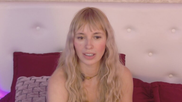 Camilatoscano's Streamate show and profile