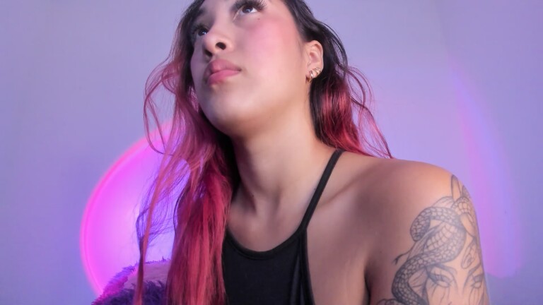 HeidyRousse's Streamate show and profile