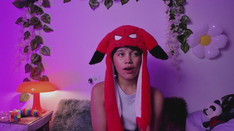 Fernanda_indie's Streamate show and profile