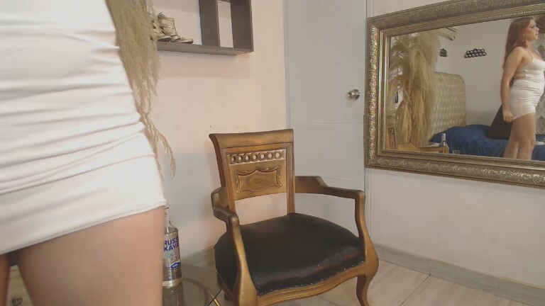 NinaFerreri's Streamate show and profile