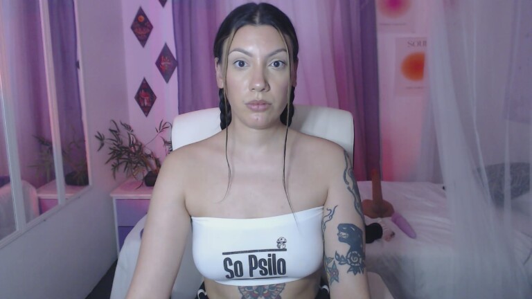 AudreyRay's Streamate show and profile