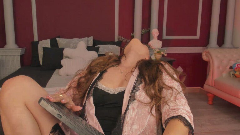 LizDeusaa's Streamate show and profile