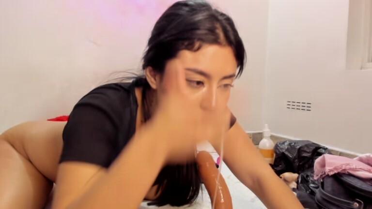 piaduran's Streamate show and profile