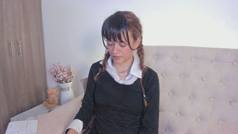 EmiliaJons's Streamate show and profile