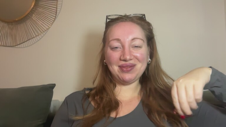 Arielsweetiee's Streamate show and profile