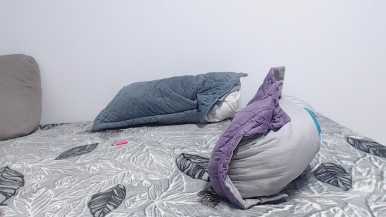 Lexy_sweet19's Streamate show and profile