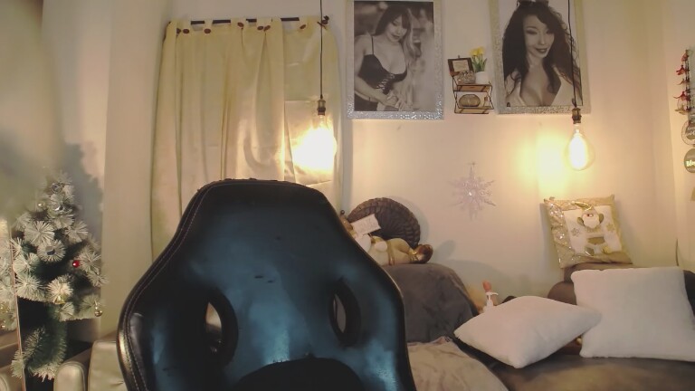 SelenaRossi's Streamate show and profile